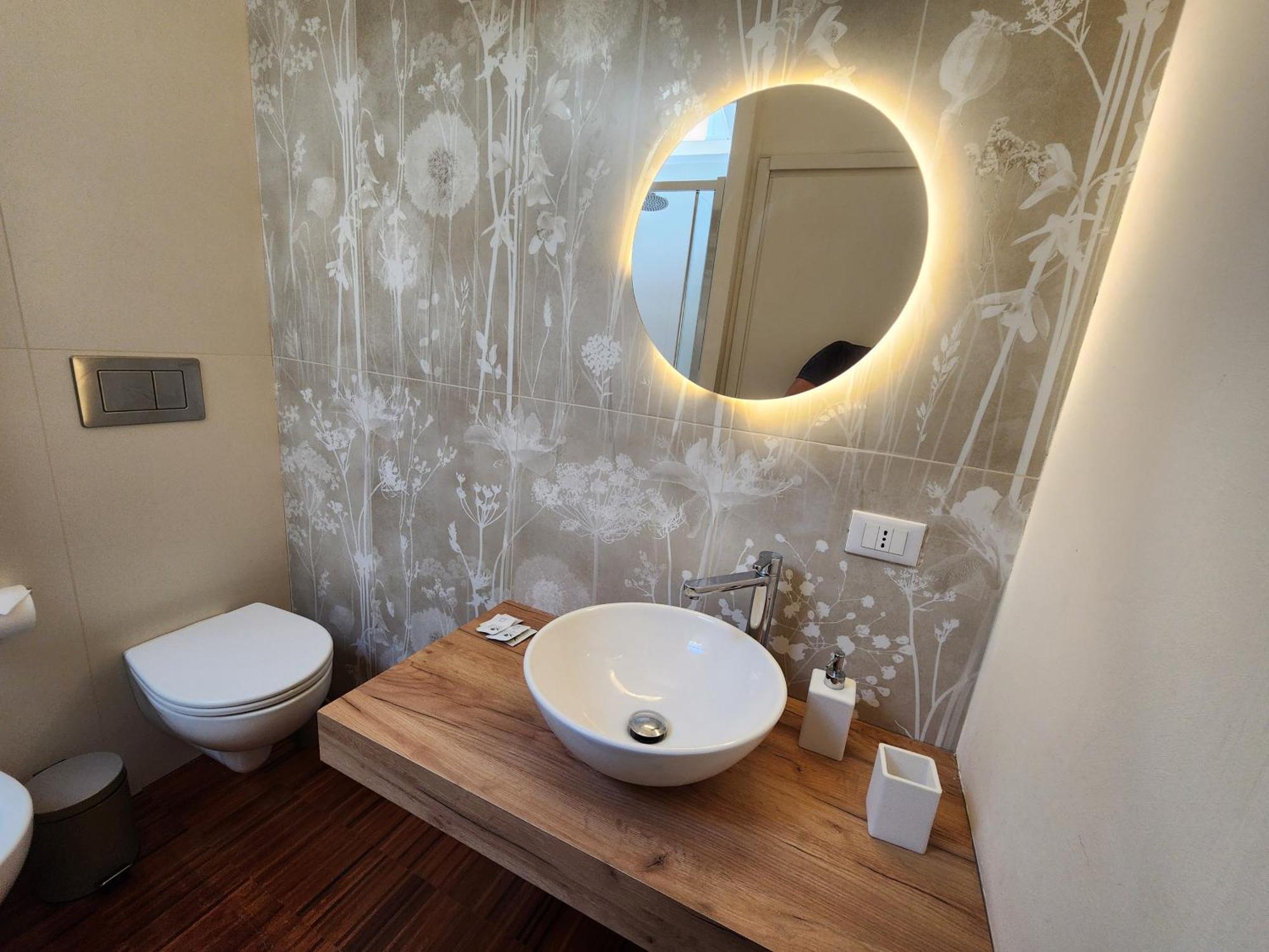 Gaia Suites - A Due Passi Dal Centro - Parcheggio Privato Turin Ngoại thất bức ảnh